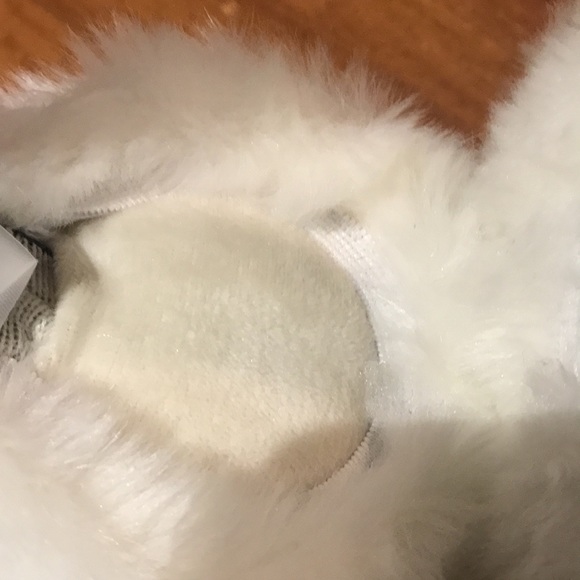 NEW Calvim Klein fleece earcover - Picture 5 of 8